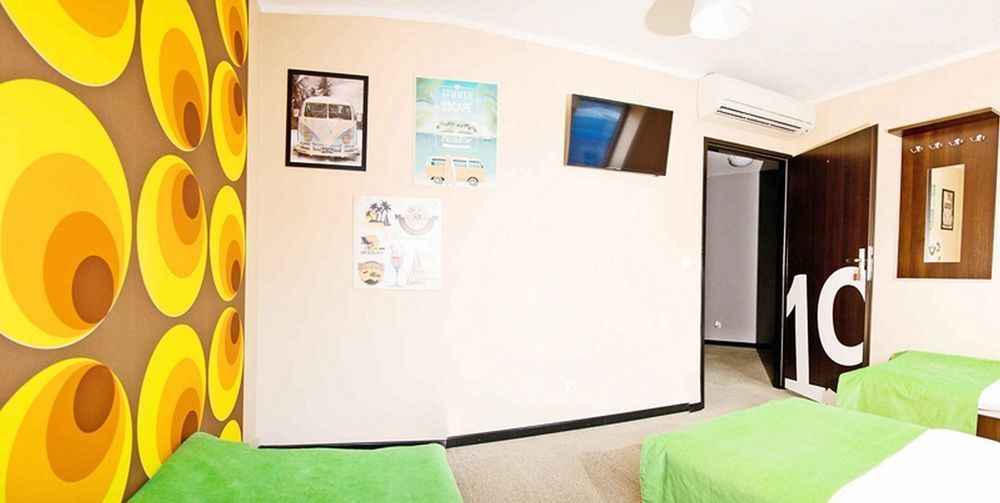 Glow Hostel Breslau Exterior foto